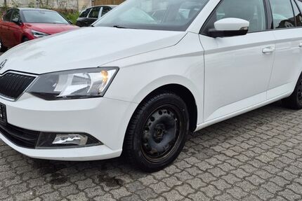 Skoda Fabia 87.000 km 7.990 &euro; Nürnberg 90439