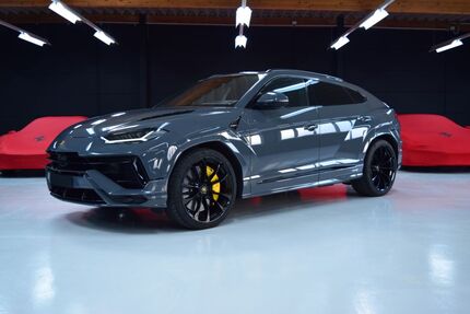 Lamborghini Urus 33.000 km 259.999 &euro; Hamburg 22339