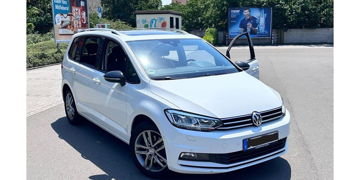 VW Touran 110.482 km 20.700 &euro; Dudenhofen 67373