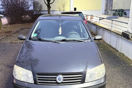 Fiat Punto 127.756 km 1.490 &euro; Talheim 74388