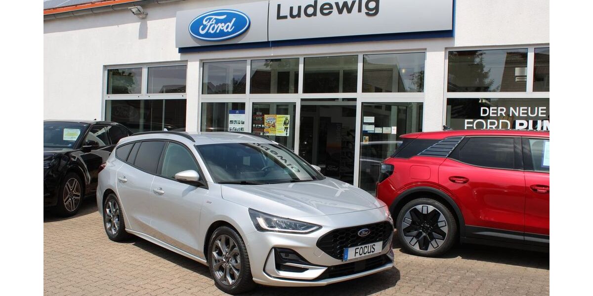 Ford Focus 13.699 km 21.990 &euro; Delligsen 31073