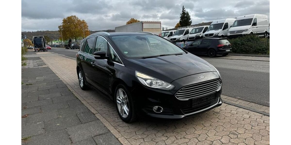 Ford S-Max 217.850 km 8.250 &euro; Northeim 37154