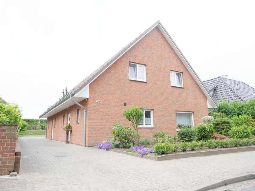 Haus zum Mieten in Heide 1.200 € 100 m²
