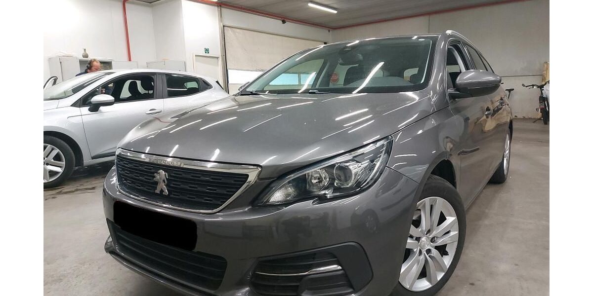Peugeot 308 164.000 km 7.497 &euro; Kelkheim 65779