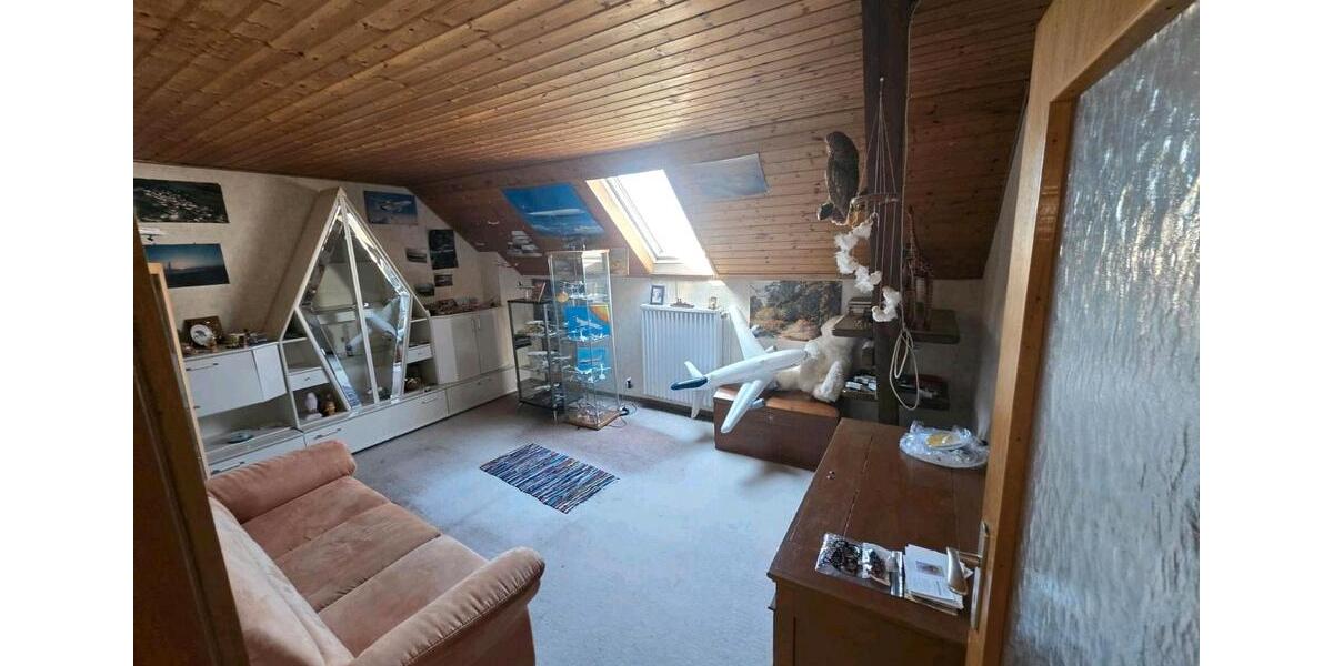 Einfamilienhaus Schüller - 7 Zimmer, 150 m&sup2;, 245.000&euro; | Angebot:26537891