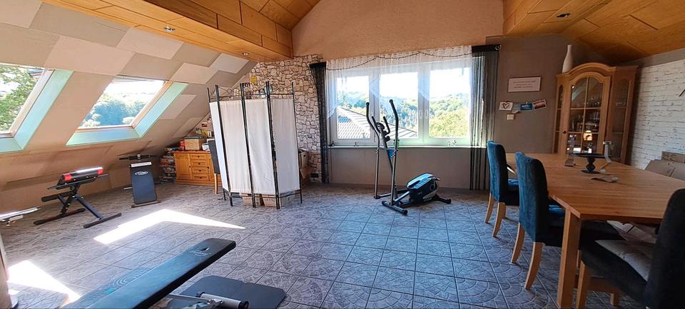 Einfamilienhaus Ayl - 8 Zimmer, 210 m&sup2;, 295.000&euro; | Angebot:26807241