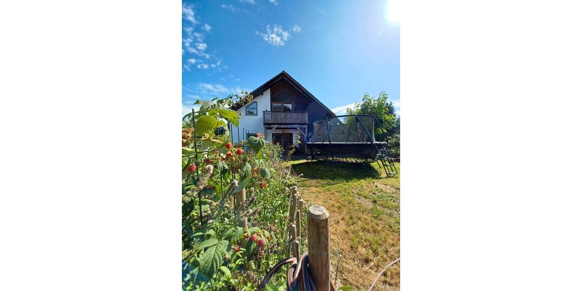 Einfamilienhaus Bad Arolsen - 12 Zimmer, 550 m&sup2;, 849.000&euro; | Angebot:26987371