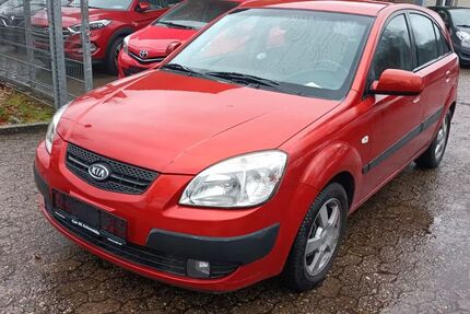 Kia Rio 185.400 km 1.500 &euro; Buxtehude 21614