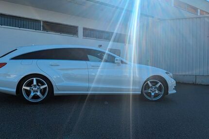 Mercedes-Benz CLS 350 Shooting Brake 208.000 km 16.500 € Grafling 94539