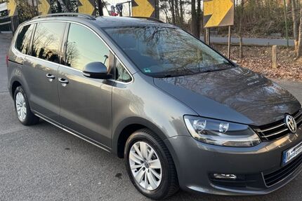 VW Sharan 64.000 km 13.490 &euro; Aachen 52074