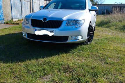 Skoda Superb 235.000 km 6.199 &euro; Stralsund 18435