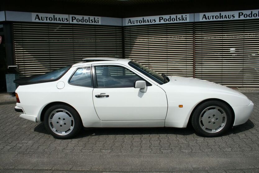 Porsche 944 118.187 km 39.944 € Mönchengladbach 41065