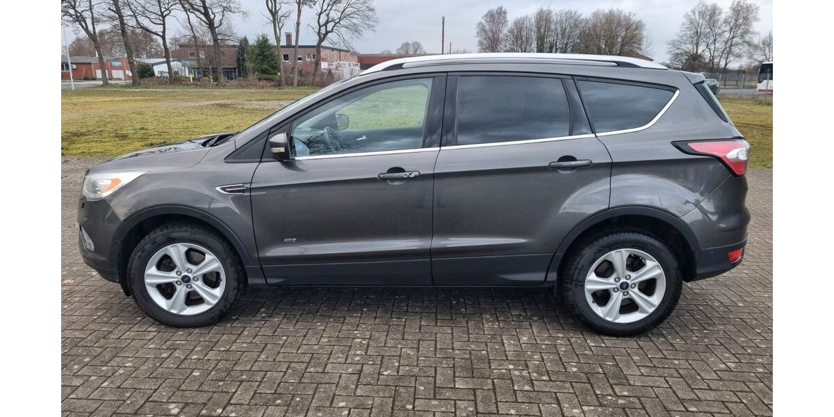 Ford Kuga 179.000 km 9.900 &euro; Stadtlohn 48703