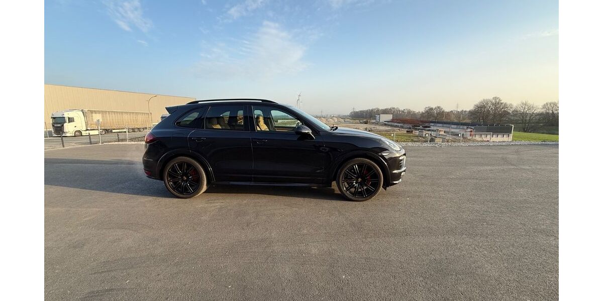 Porsche Cayenne 115.000 km 34.500 &euro; Anröchte 59609