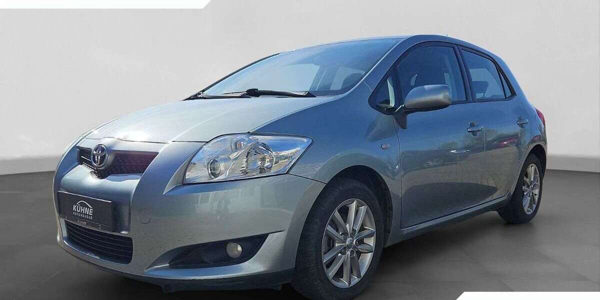 Toyota Auris 77.554 km 5.000 &euro; Herzberg 04916