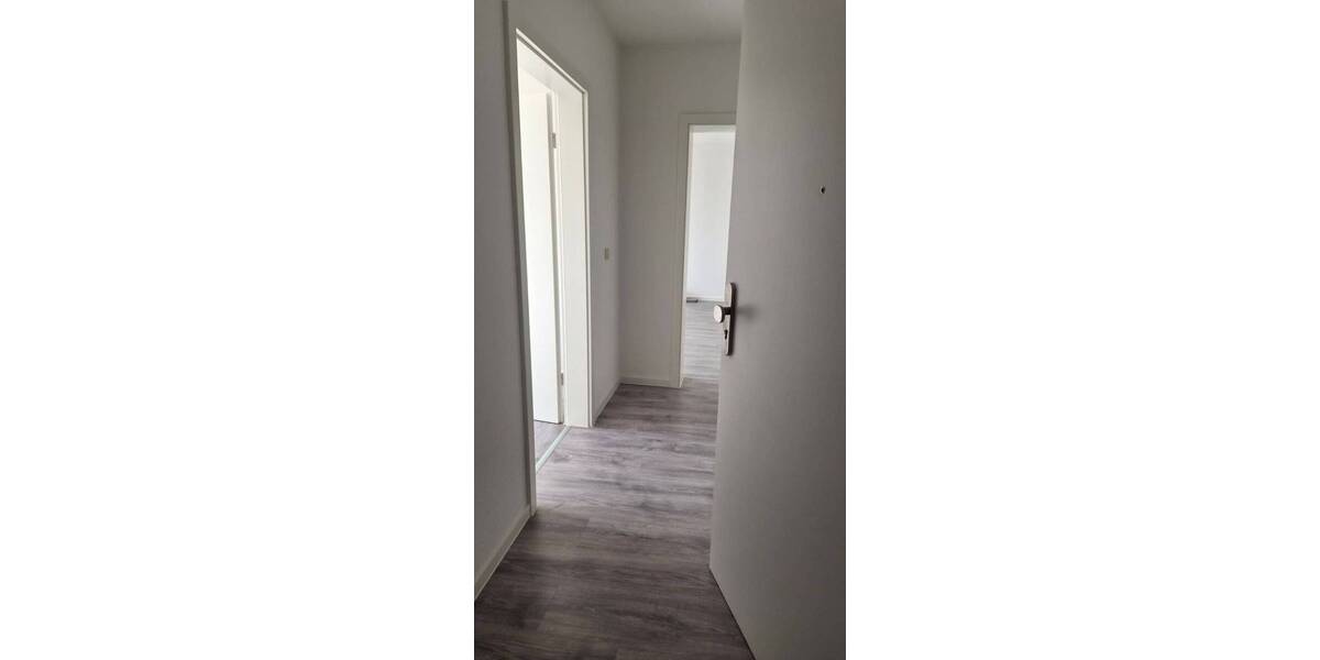 Etagenwohnung Apolda - 3 Zimmer, 92 m&sup2;, 795&euro; | Angebot:26228770