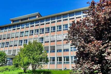 Büro in Bischofswerda 510,79 € 72.97 m²
