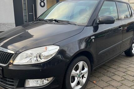 Skoda Fabia 195.000 km 4.990 &euro; Schwalbach-Saarland 66773