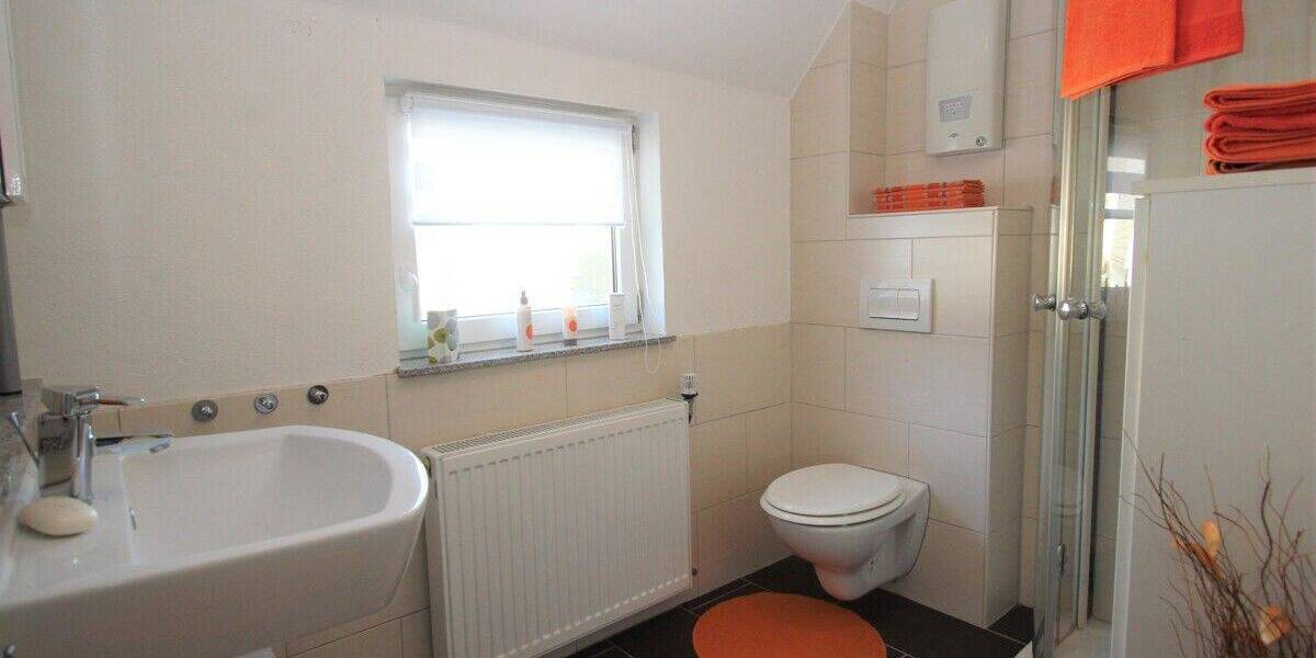 Einfamilienhaus Königswinter-Thomasberg Thomasberg - 3 Zimmer, 67 m&sup2;, 680&euro; | Angebot:26863194