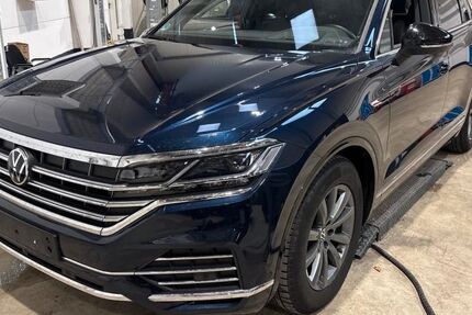 VW Touareg 95.000 km 52.970 &euro; Helmstedt 38350