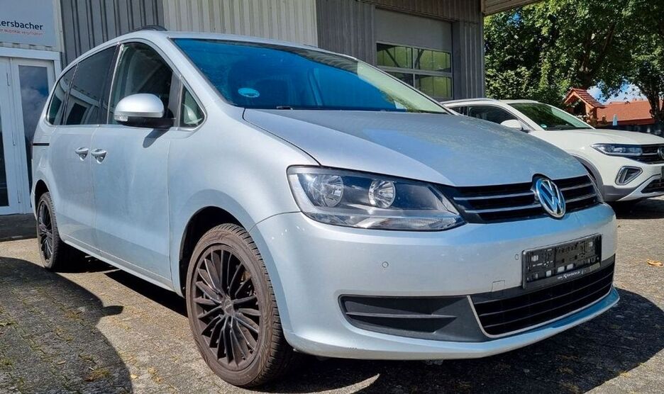 VW Sharan 103.000 km 22.599 € Oldenburg 26129
