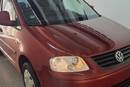 VW Caddy 197.000 km 8.800 &euro; Dresden 01108