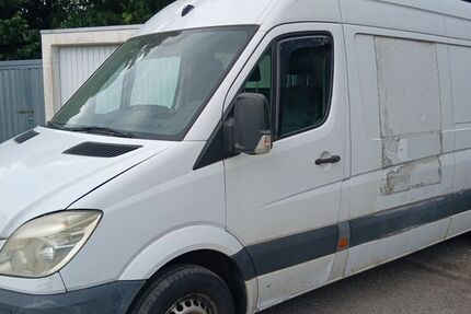 Mercedes-Benz Sprinter 332.000 km 3.600 &euro; FREIBURG 79114