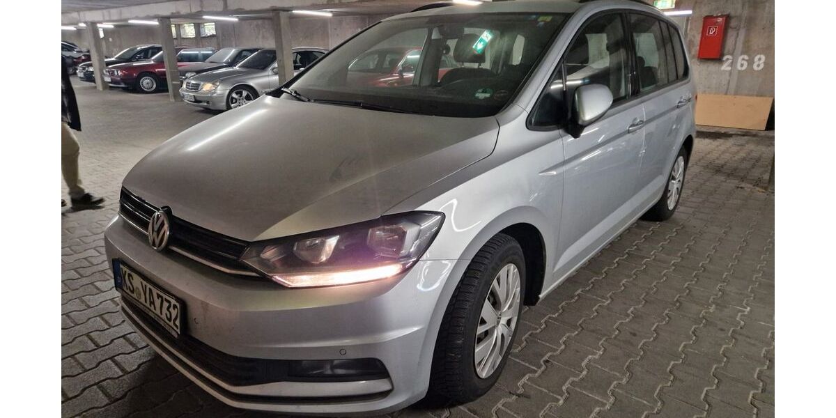 VW Touran 380.000 km 3.800 &euro; Kassel 34127