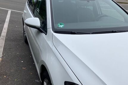 VW Golf 245.000 km 8.400 &euro; Hameln 31785