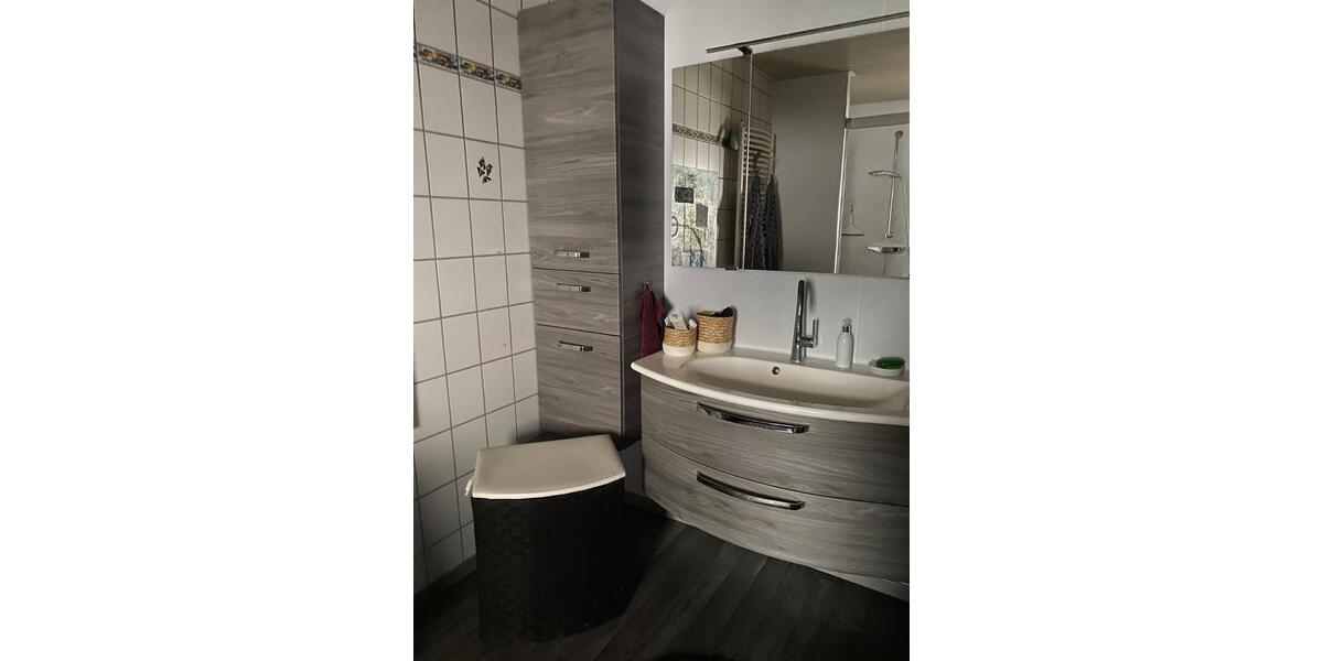 Etagenwohnung Bad Emstal - 3 Zimmer, 87 m&sup2;, 158.000&euro; | Angebot:26704391