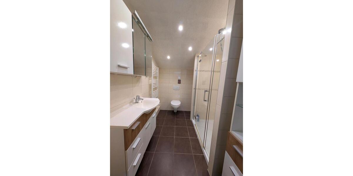Etagenwohnung Burg (Dithmarschen) - 3 Zimmer, 87 m&sup2;, 690&euro; | Angebot:26409806