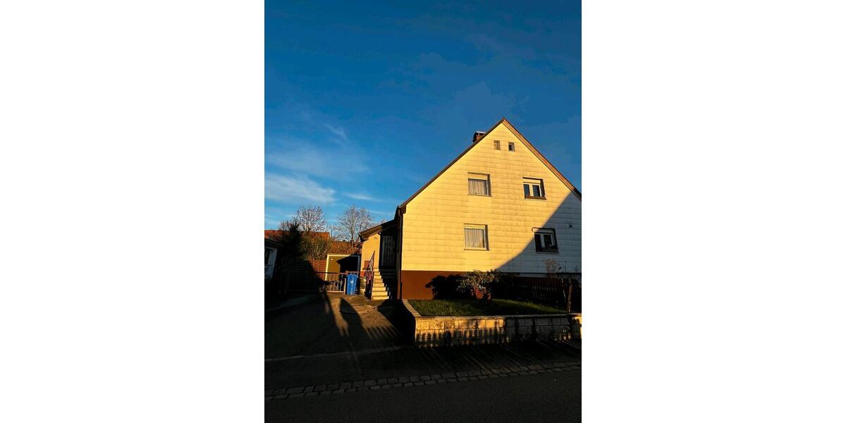 Doppelhaushälfte Kempten (Allgäu) Auf dem Lindenberg - 3 Zimmer, 85 m&sup2;, 450.000&euro; | Angebot:26356379