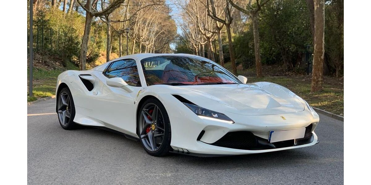 Ferrari F8 41.500 km 299.990 &euro; Hamburg 22529
