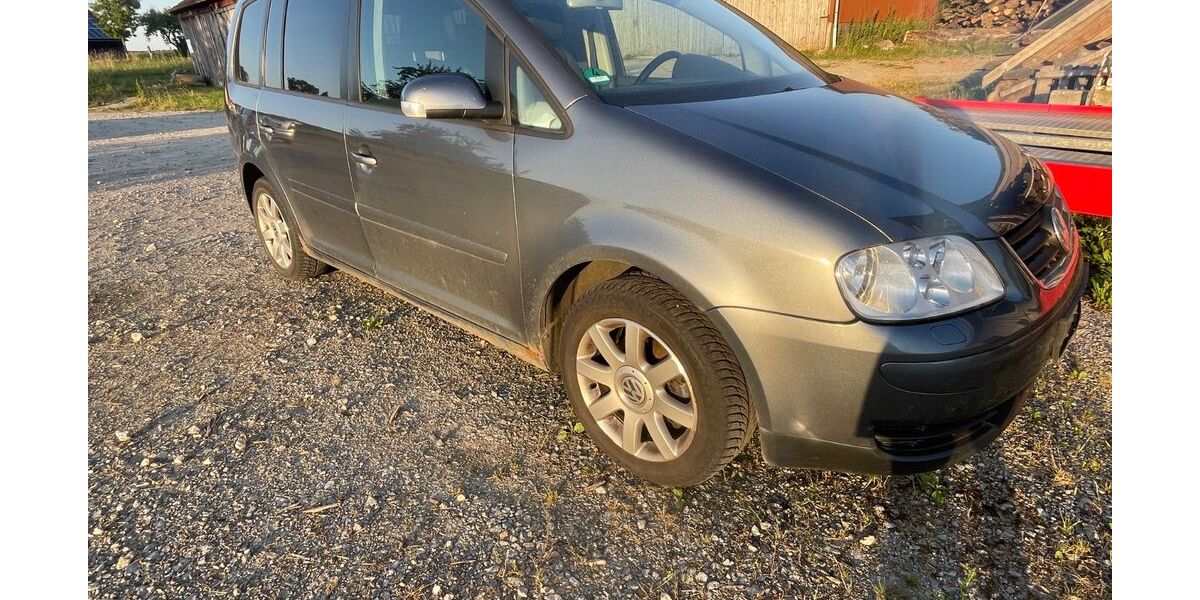 VW Touran 294.000 km 850 &euro; Bad Mergentheim 97980