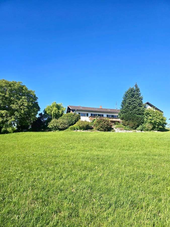 Haus zum Kaufen in Pleiskirchen 1.495.000 € 220 m²