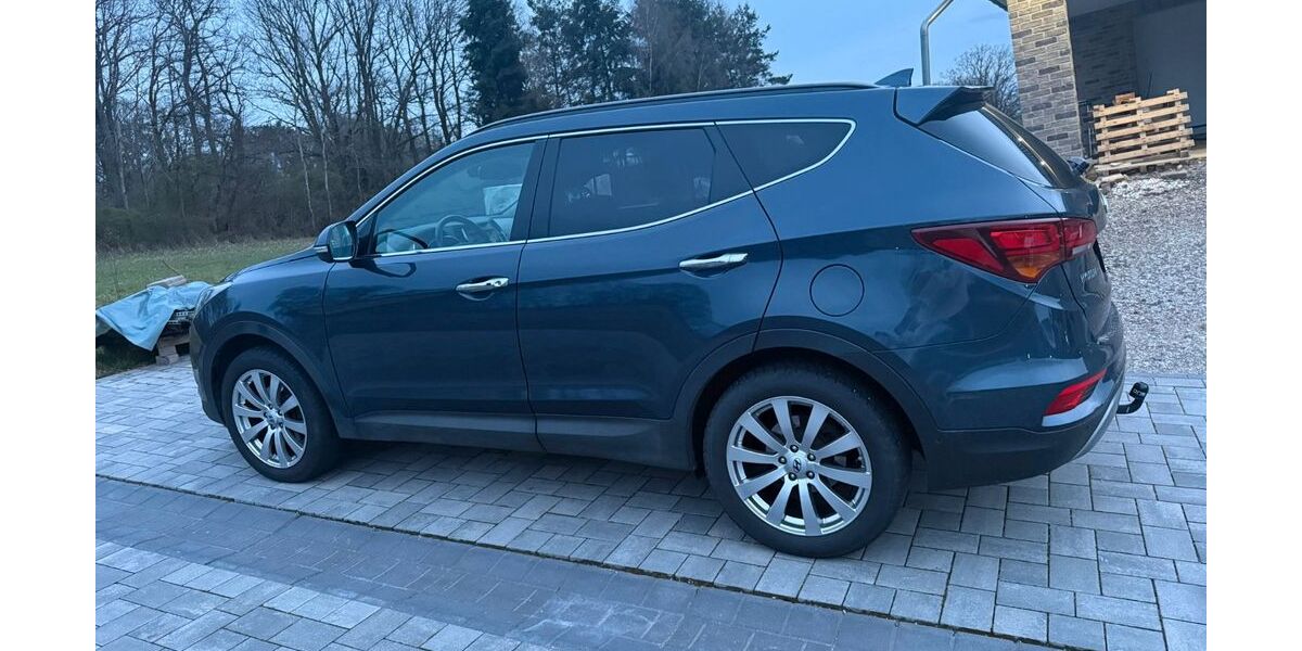 Hyundai SANTA FE 78.000 km 20.999 &euro; Gemünden 55490
