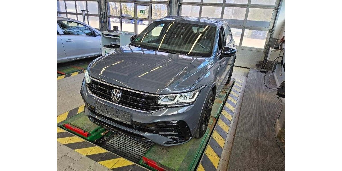 VW Tiguan 64.785 km 33.000 &euro; Hennef 53773