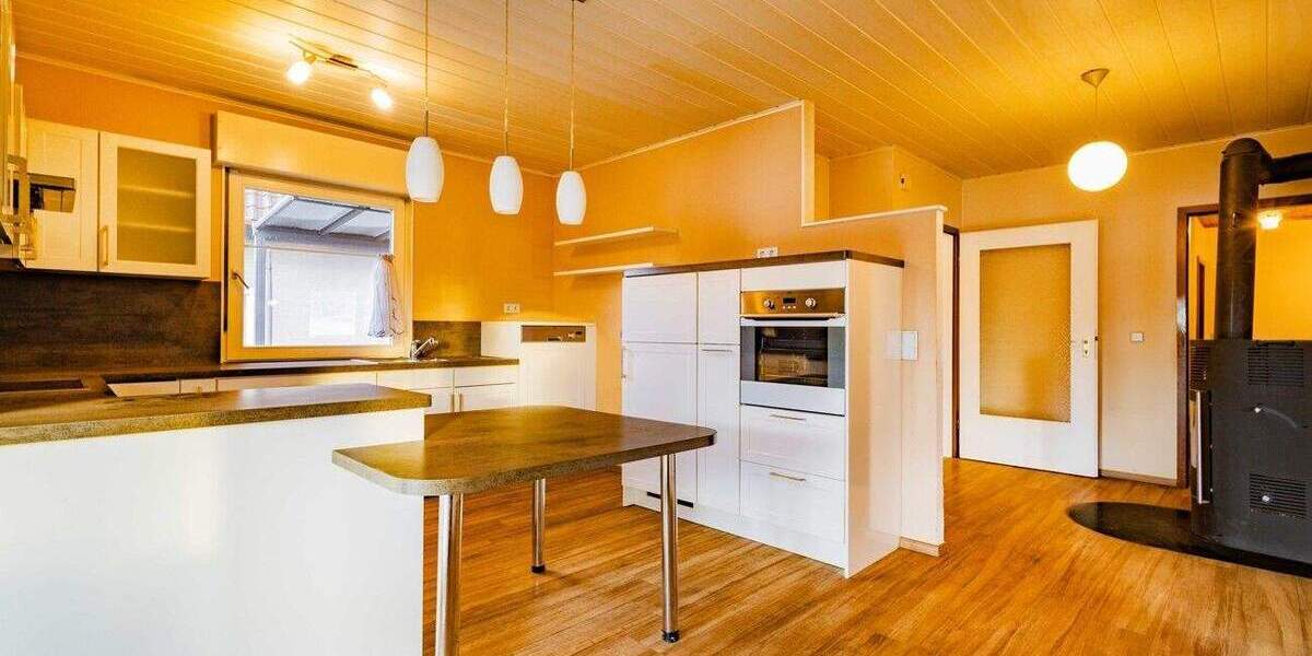 Etagenwohnung Ettenheim Altdorf - 6 Zimmer, 144 m&sup2;, 357.000&euro; | Angebot:25424295