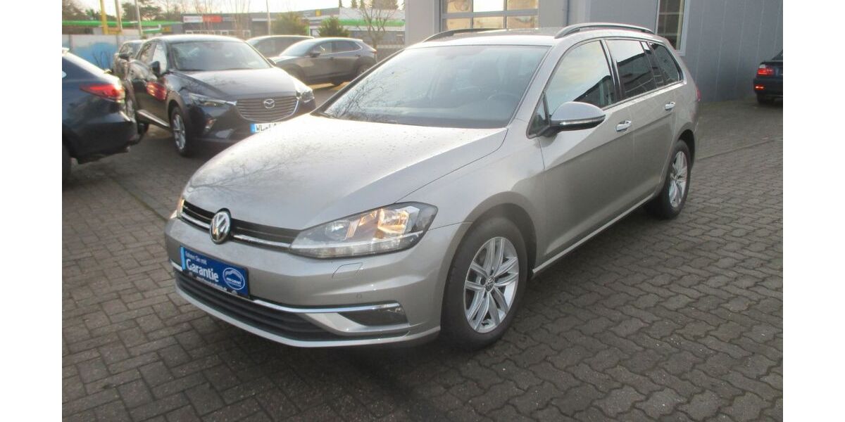 VW Golf 104.522 km 14.888 &euro; Hollenstedt 21279