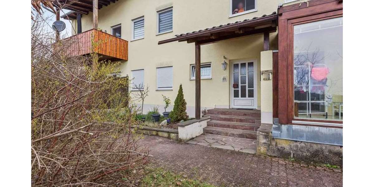Etagenwohnung Brennberg - 4 Zimmer, 128 m&sup2;, 319.000&euro; | Angebot:26470513
