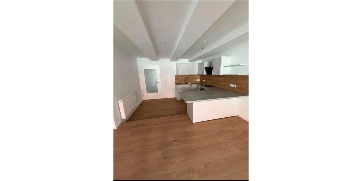 Etagenwohnung Bleicherode - 3 Zimmer, 123 m&sup2;, 1.090&euro; | Angebot:26511813