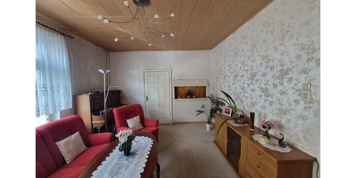 Reihenhaus Schwaan - 6 Zimmer, 100 m&sup2;, 129.000&euro; | Angebot:27097278