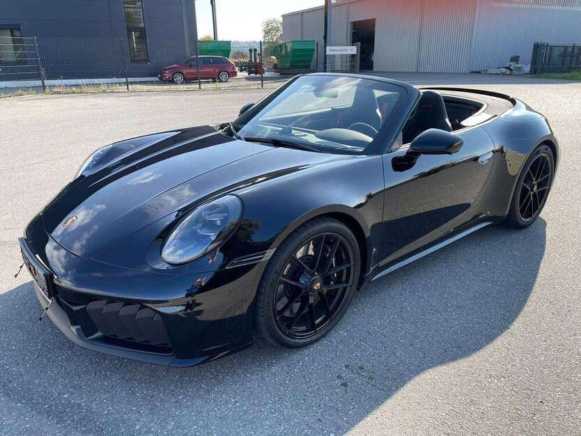 Porsche 992 9.500 km 210.200 € Rosenberg / Ellwangen 73494