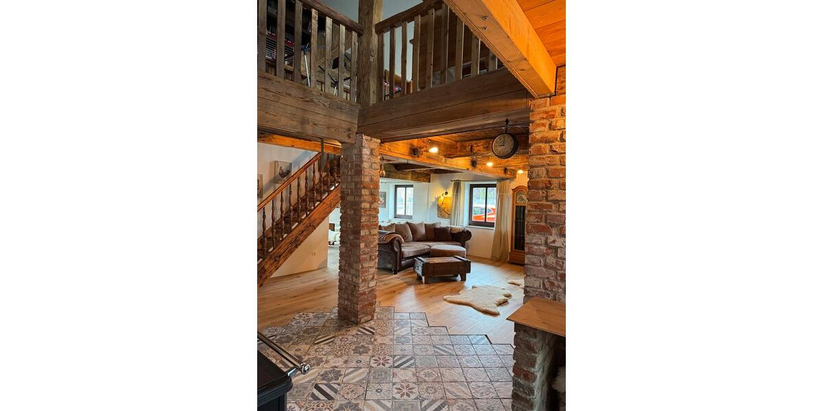 Einfamilienhaus Pfarrkirchen - 8 Zimmer, 205 m&sup2;, 680.000&euro; | Angebot:26788052
