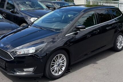 Ford Focus 135.000 km 6.499 &euro; Frankfurt am Main 60486