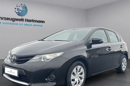 Toyota Auris 60.596 km 9.990 &euro; Andernach 56626