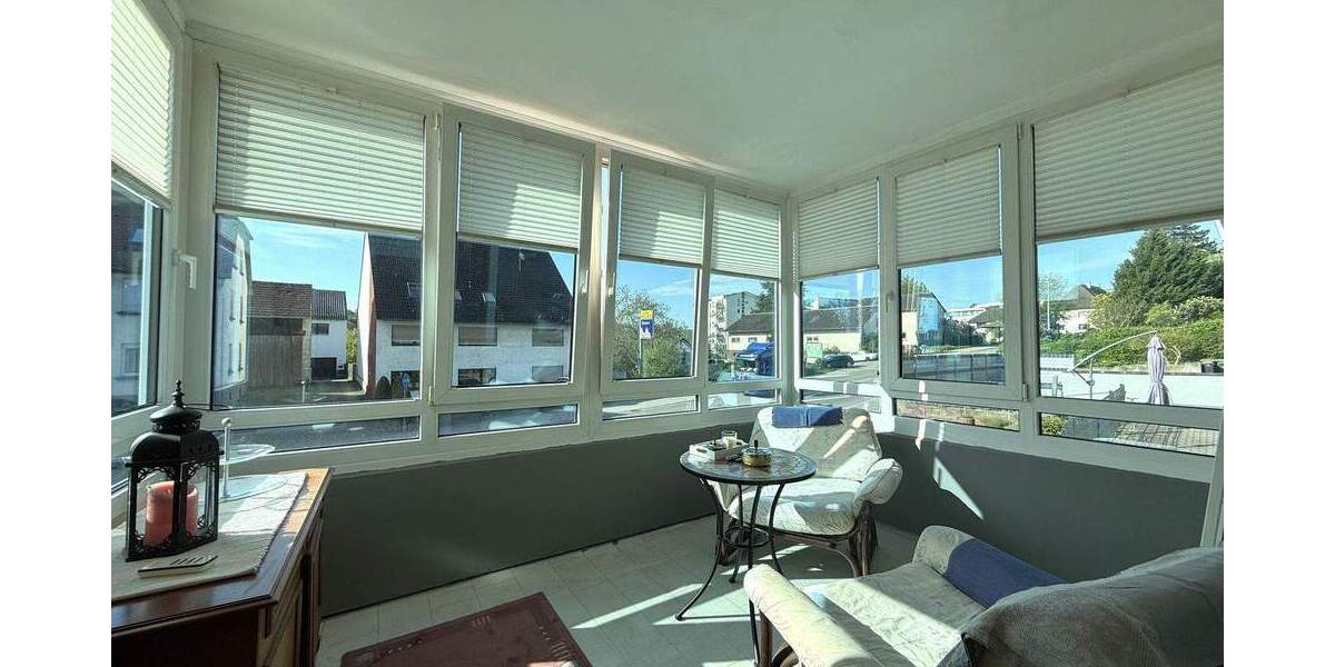 Etagenwohnung Bretten - 4 Zimmer, 105 m&sup2;, 360.000&euro; | Angebot:24874938