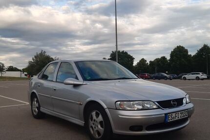 Opel Vectra 267.000 km 2.299 &euro; Ostfildern 73760