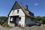 Mehrfamilienhaus, Wohnhaus Kirchhundem Würdinghausen - 6 Zimmer, 139 m&sup2;, 179.000&euro; | Angebot:25682637