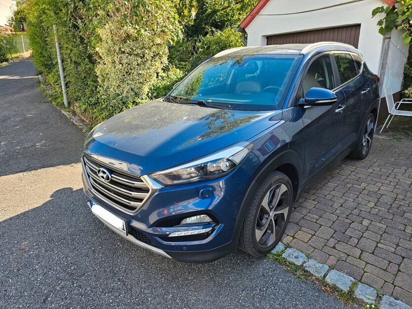 Hyundai TUCSON 135.000 km 14.500 € Eberbach 69412